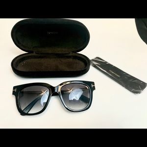 Tom Ford Tracy Sunglasses BRAND NWOT NEVER WORN!